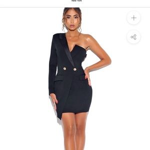 Miss circle black one sleeve circle dress in a size medium